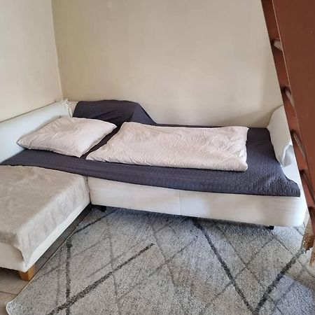 Apartamento Bytova Jednotka V Tabore Luznicka 423 Exterior foto