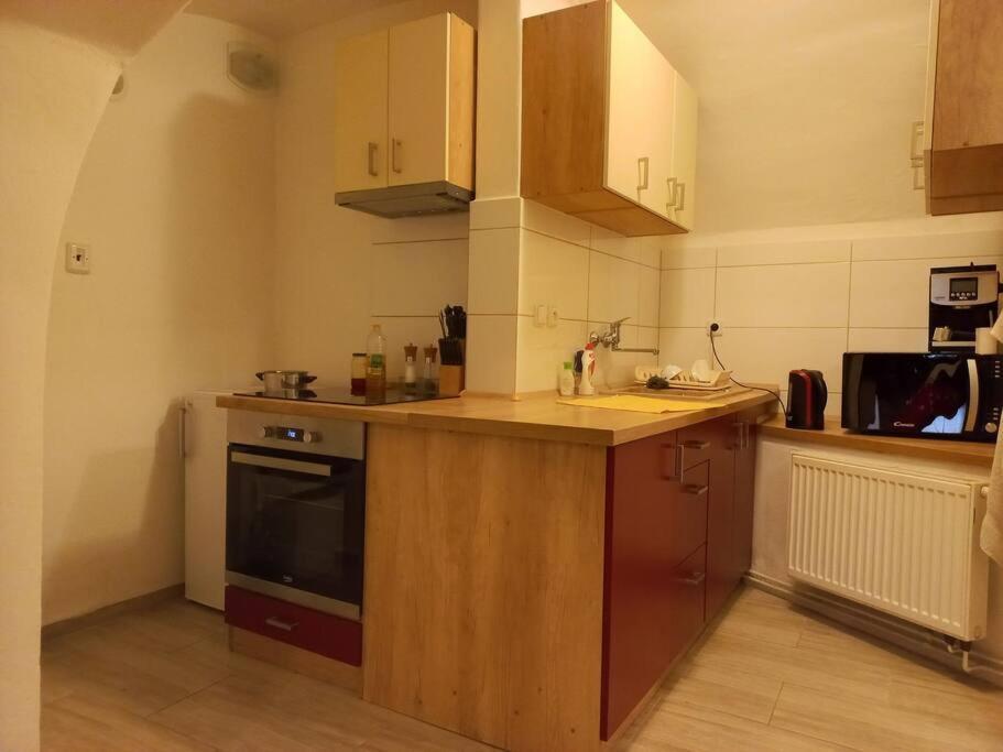 Apartamento Bytova Jednotka V Tabore Luznicka 423 Exterior foto